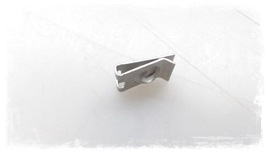 🔩 Blechmutter ST4,8-11-ZN – 10er Set