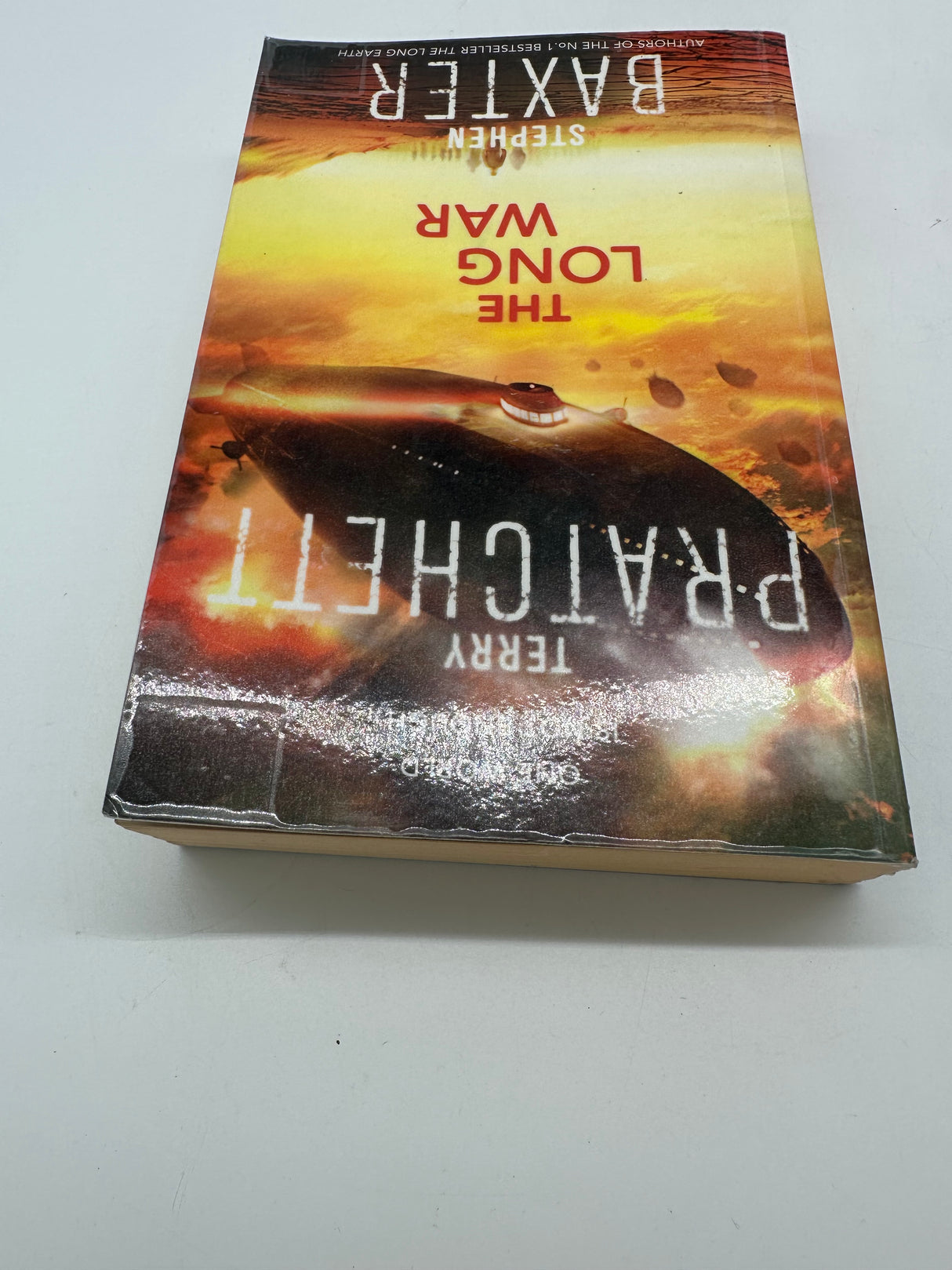 📘 The Long War – Terry Pratchett & Stephen Baxter