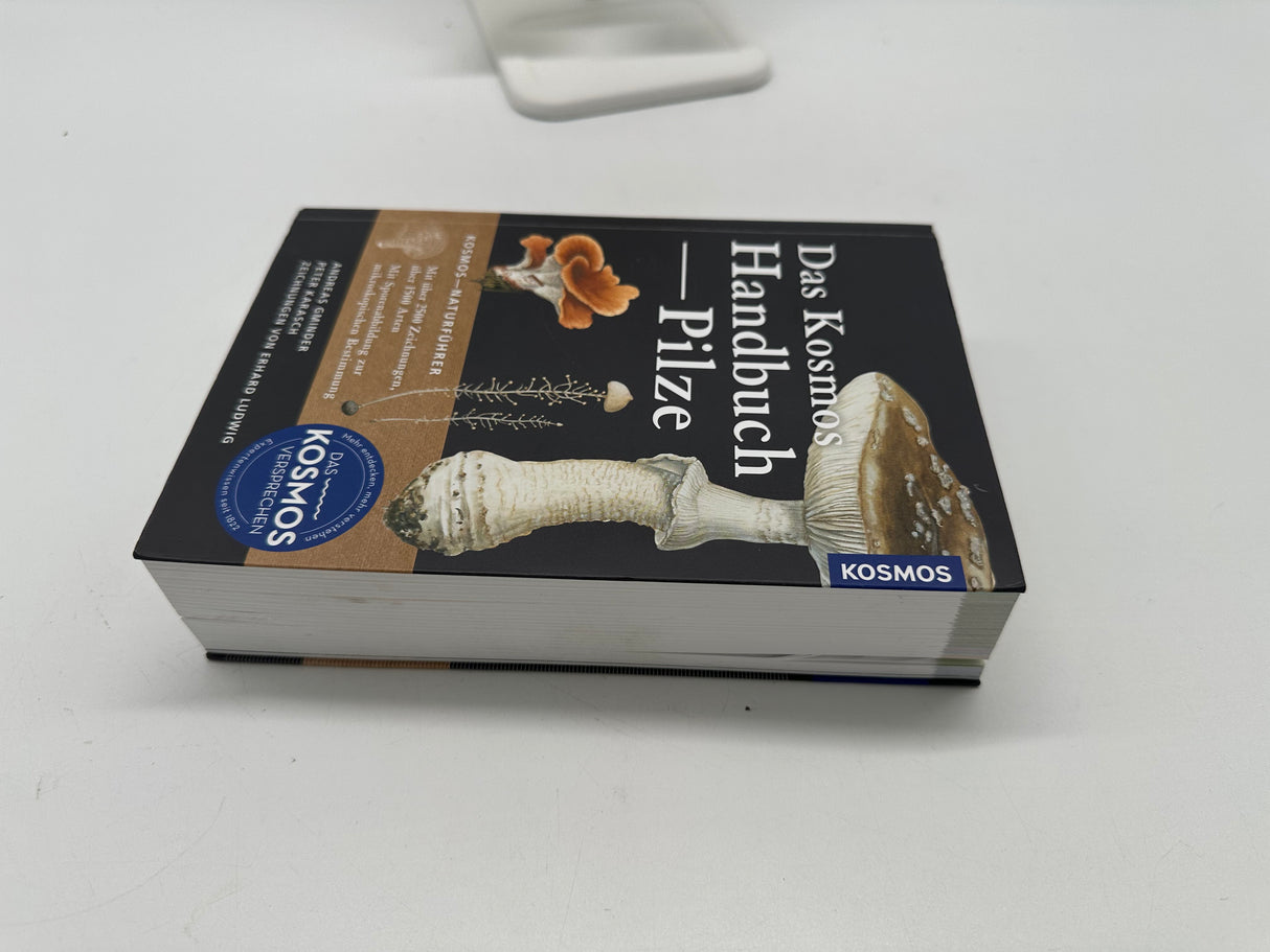 ■ 🍄 Das Kosmos-Handbuch Pilze – Mit über 2500 Zeichnungen, über 1500 Arten