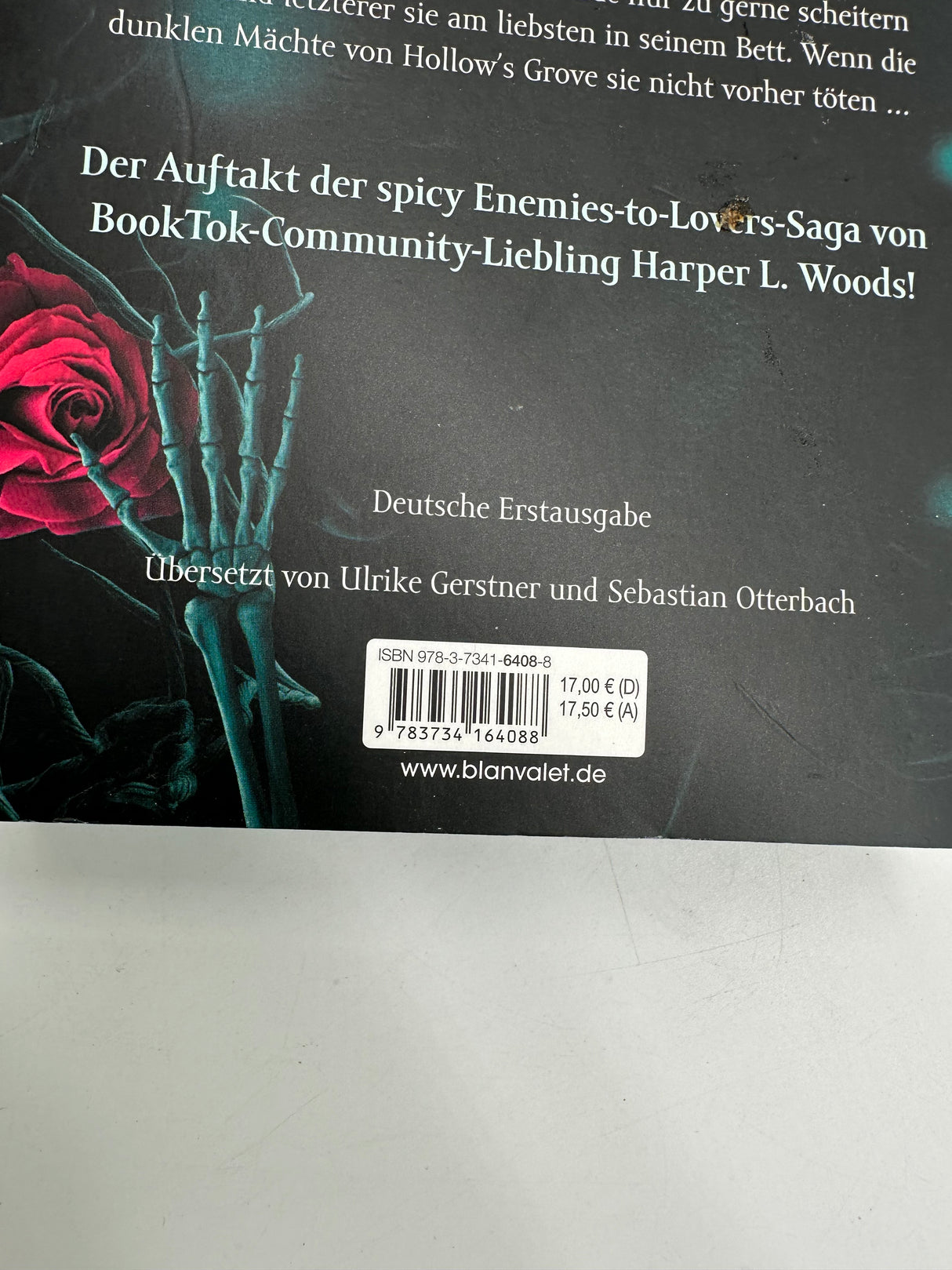 📖 Coven of Bones – Meine Magie ist dein Tod (Harper L. Woods)
