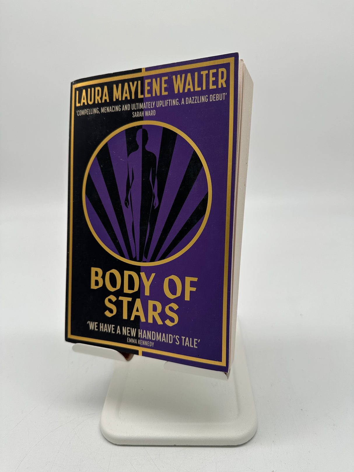 📖 Body of Stars: Searing and thought-provoking – the most addictive novel you'll read all year (Laura Maylene Walter, Hodder & Stoughton)