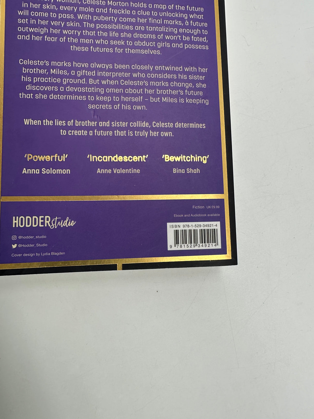 📖 Body of Stars: Searing and thought-provoking – the most addictive novel you'll read all year (Laura Maylene Walter, Hodder & Stoughton)