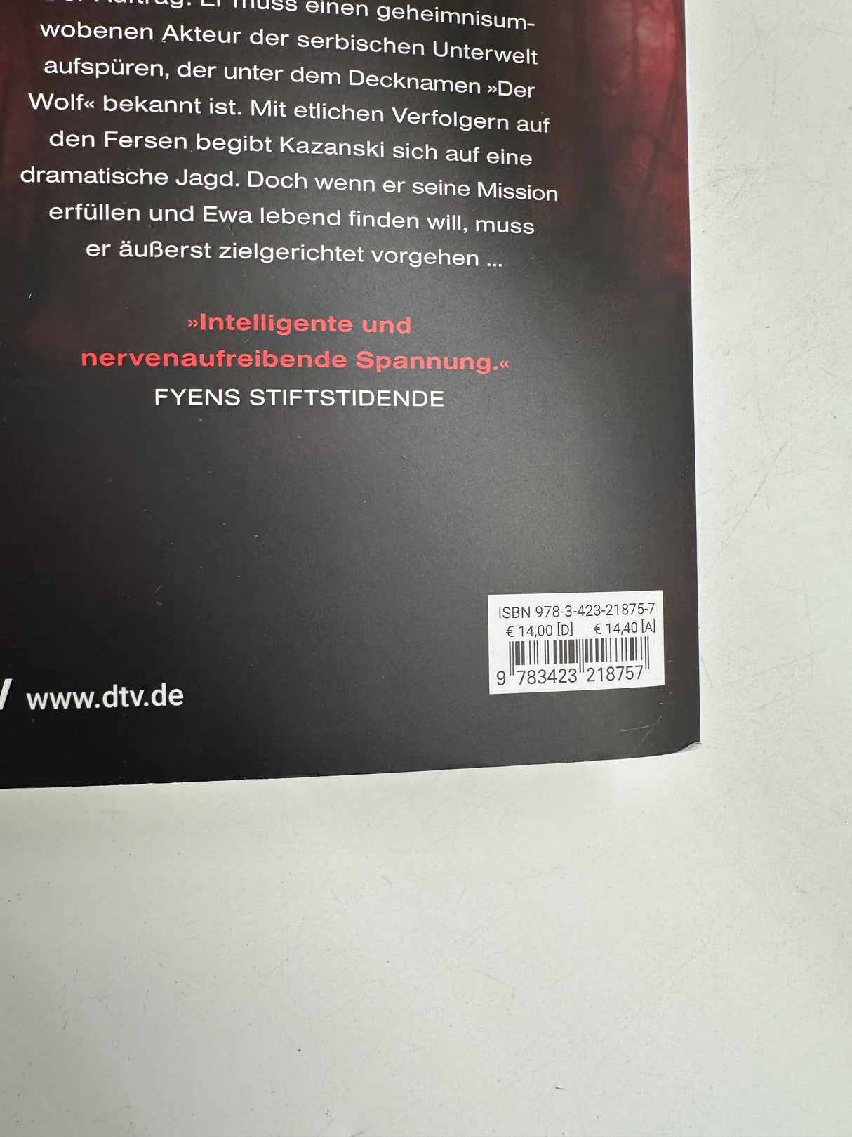 🔪 EAST. Jagd im Zwielicht (Jan Jordi Kazanski 3)