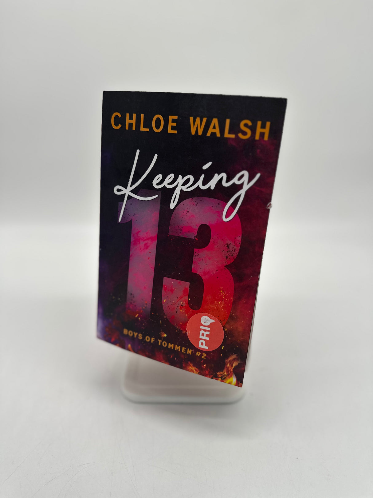 📖 Boys of Tommen 2: Keeping 13: Band 2 der BookTok Sensation endlich auf Deutsch - farbiger Buchschnitt in limitierter Auflage (2)