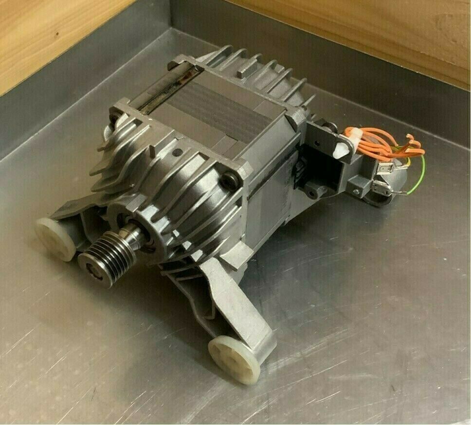 Gebraucht Siemens Bosch 9000565339 WAY32790 Motor 1BS4650-8AA