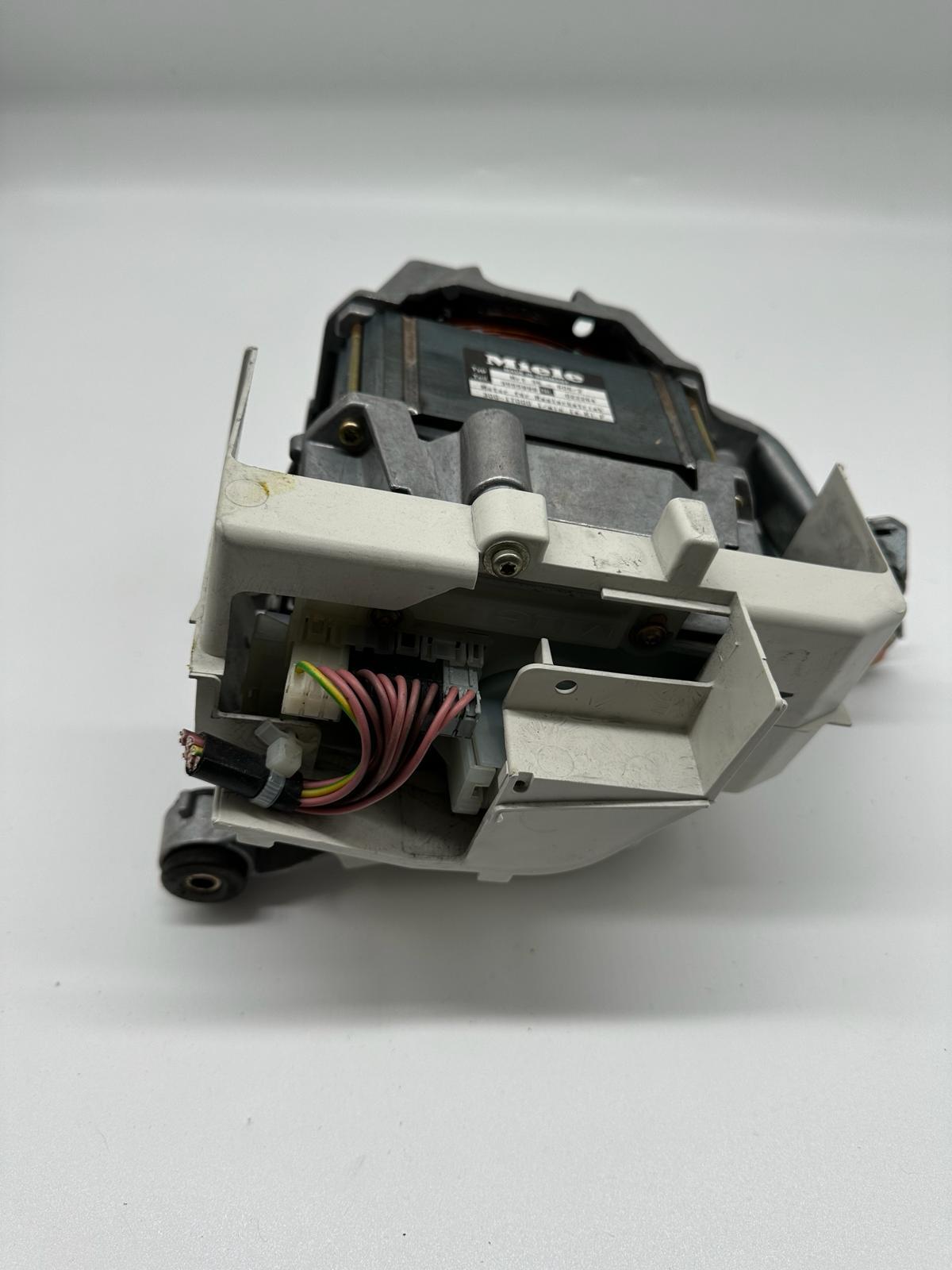 Miele Motor Antrieb Mrt36-606/2 8 Po