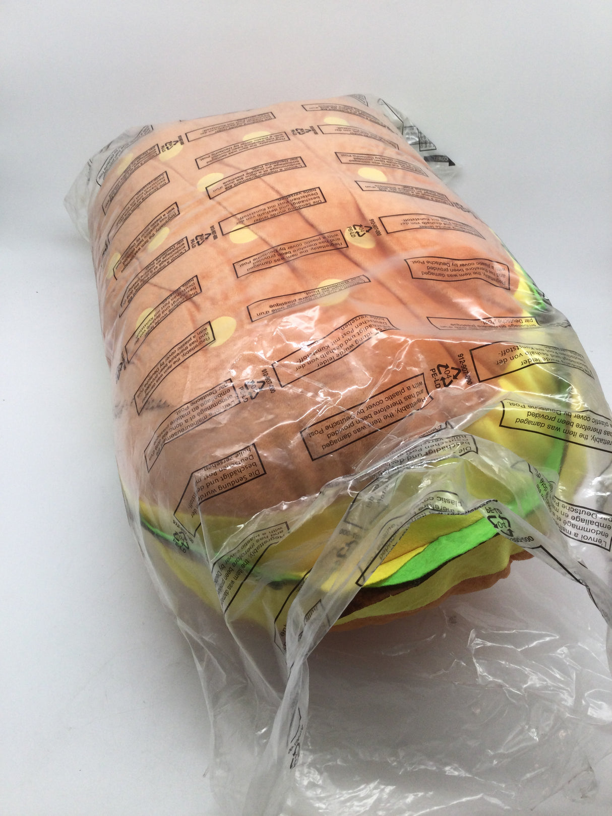 🌟 Champracer Burger Plüschkissen – 60 cm (B-Ware)