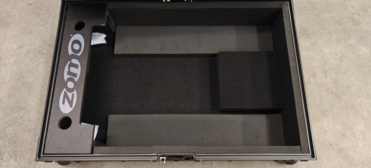 🛄 Zomo Koffer in Schwarz – Perfekt für DJs und Musiker – B-Ware!