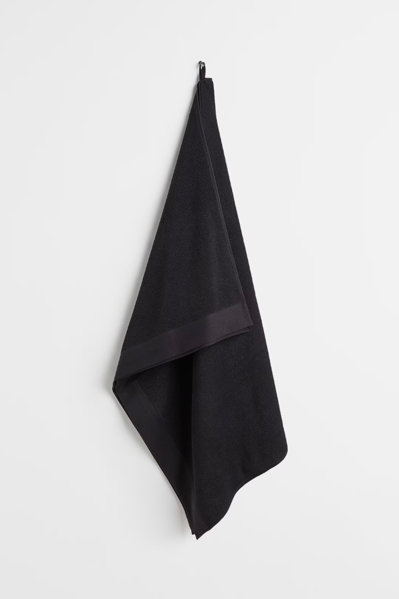 🛁 H&M Badelaken aus Baumwollfrottee – Schwarz
