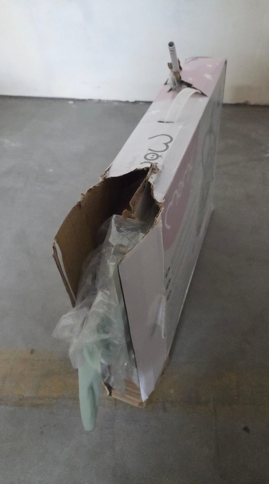 👶 MoMi GLOSSY Babyliege MINZE - B-Ware!