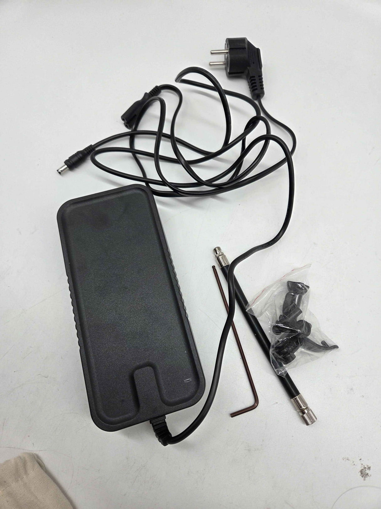 🔌 Ladegerät 54.6V für VMAX VX2 PRO LT/ST/GT-B (B-Ware)