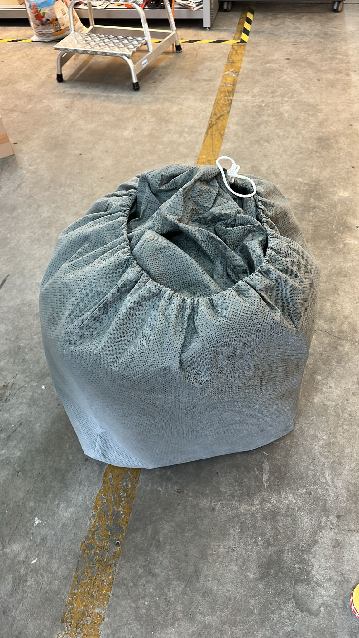 🏕️ Kampa Superior Caravan Cover – Grauer Premium-Schutz 550–600 cm - B-Ware