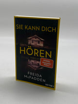📚 Sie kann dich hören
