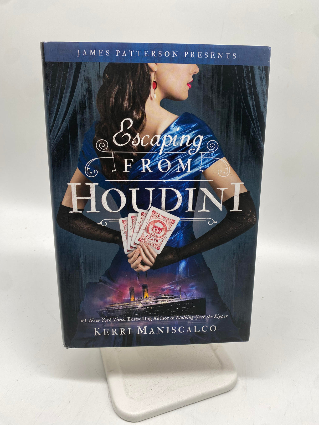 📚 Escaping From Houdini