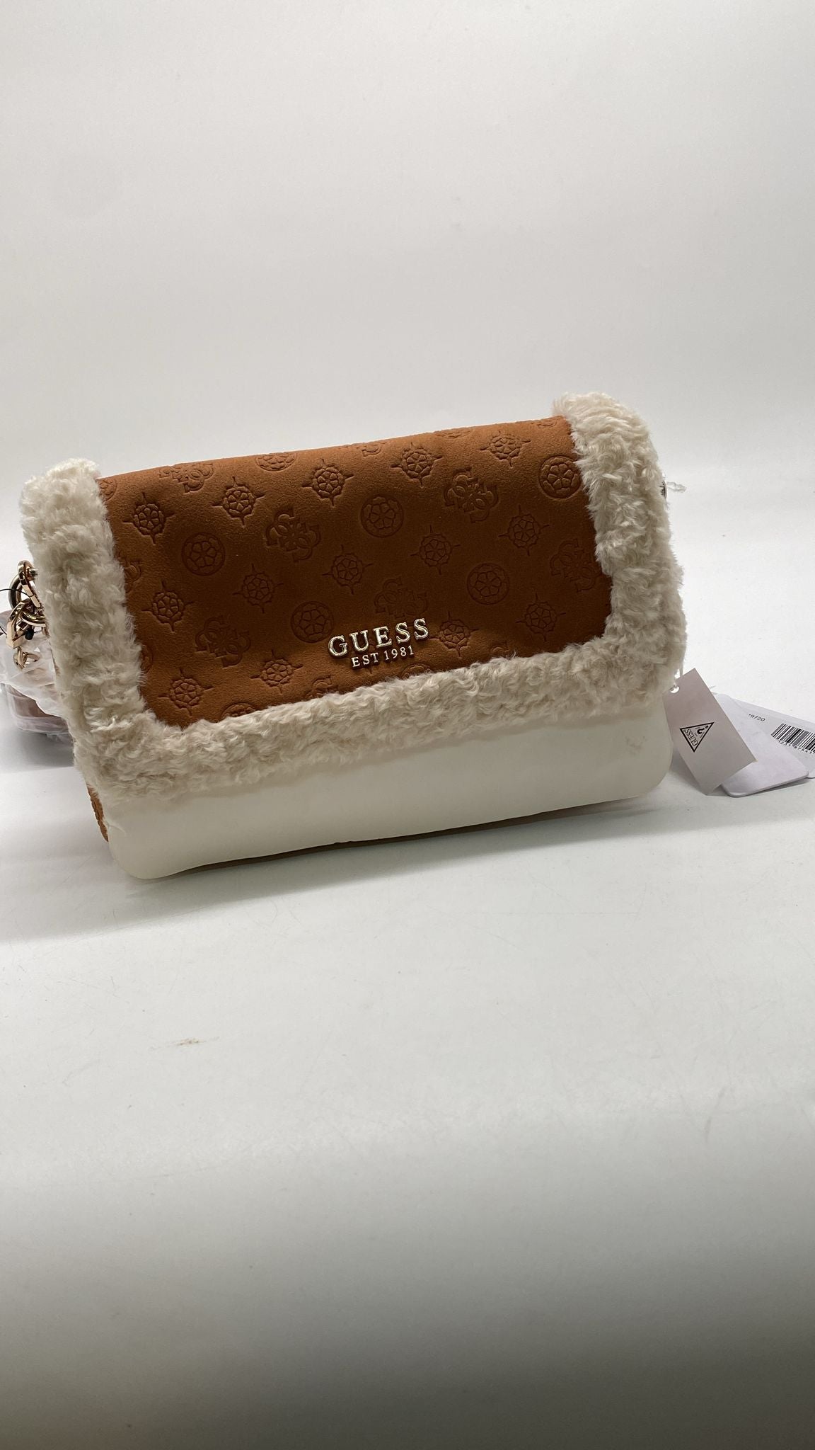👜 GUESS – Davika Flap Umhängetasche | Cognac - NEU