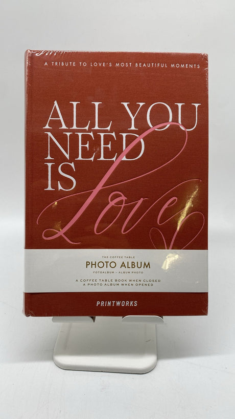 📸 Fotobuch „ALL YOU NEED is love“ – 80 Seiten Stoffbezug Orange - neu