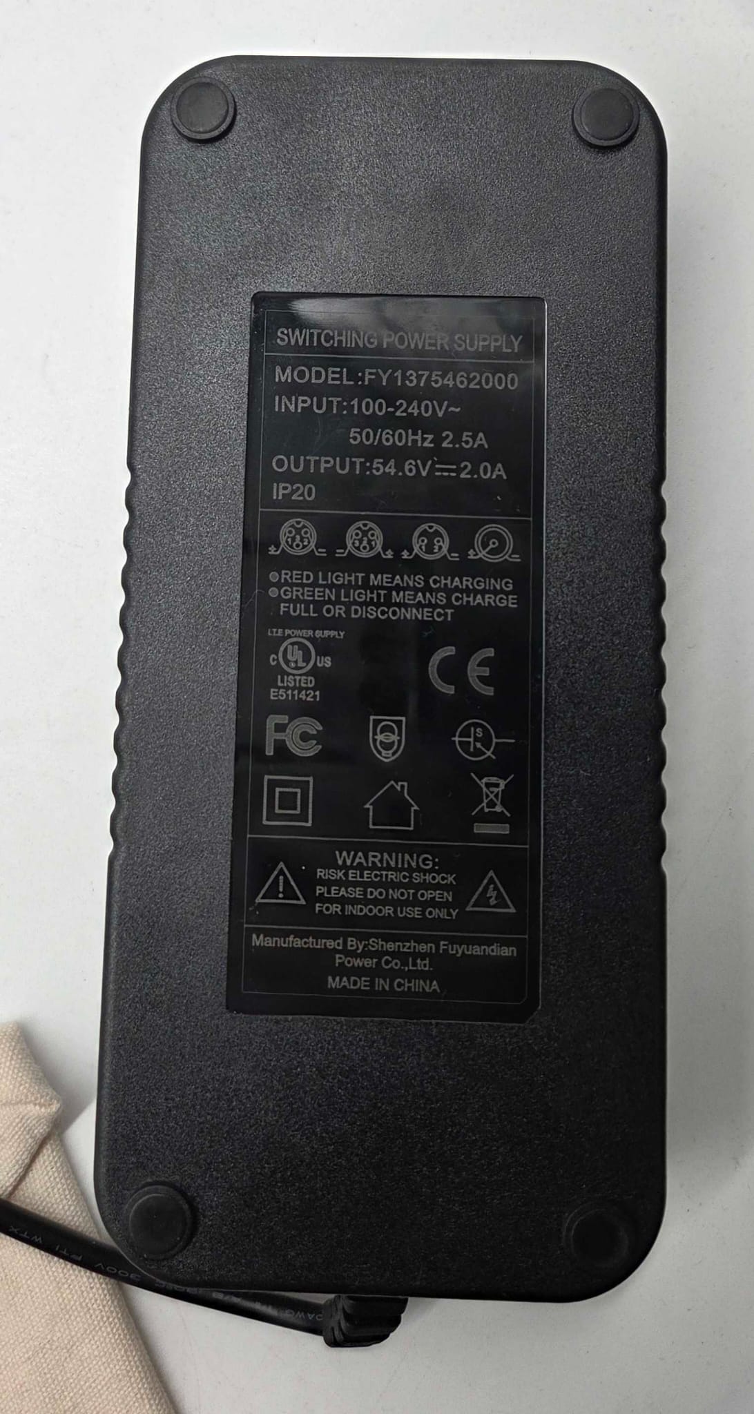 🔌 Ladegerät 54.6V für VMAX VX2 PRO LT/ST/GT-B (B-Ware)